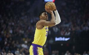 八村塁：教練組強(qiáng)調(diào)我需要提升場(chǎng)上發(fā)聲能力 通過(guò)語(yǔ)言帶領(lǐng)球隊(duì)