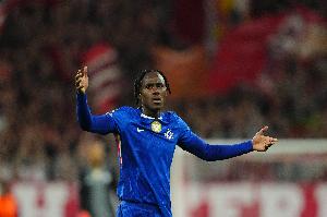 天空體育：切爾西沒計劃在冬窗引進中后衛(wèi)，認為已有足夠人員儲備