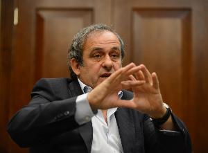 普拉蒂尼：我當(dāng)FIFA主席就不會(huì)有VAR FIFA拿錢給我我卻因此禁賽