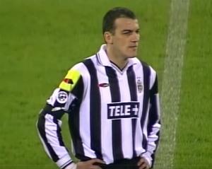 科瓦切維奇：圖多爾是一個(gè)非常出色的更衣室領(lǐng)袖，天生的領(lǐng)導(dǎo)者