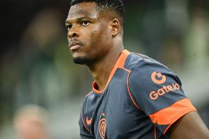 鄧弗里斯：對(duì)陣克雷莫內(nèi)塞時(shí)被換下很生氣，但現(xiàn)在我們要向前看