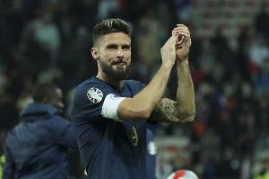 吉魯：當初法國球迷因本澤馬噓我讓我感覺很受傷，我想要證明自己