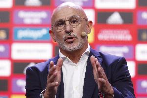 執(zhí)教心態(tài)？德拉富恩特：贏球時不必自認最佳，輸球也無需妄自菲薄