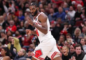 多諾萬：帕威能在NBA闖出一片天 關(guān)鍵是能否在比賽中保持拼勁