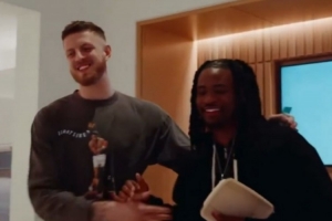 哈滕調侃隊友卡森：你是我兒子 卡森回擊：你是我兒子 我為你驕傲