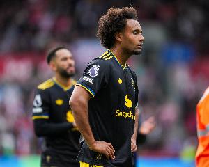 失意！24歲齊爾克澤8場0首發(fā)國家隊(duì)無望，4250萬加盟曼聯(lián)枯坐板凳