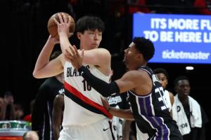 馬?。翰荒馨褩铄?dāng)藍(lán)領(lǐng)來用 小楊若想取代克林根必須加強(qiáng)防守