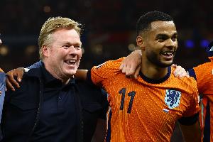 科曼：在施壓方面應(yīng)向西班牙學(xué)習(xí)，我們有時(shí)還想在場上悠閑散步