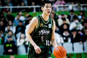 加強(qiáng)投射！郭昊文曬訓(xùn)練視頻：每天進(jìn)步一點點