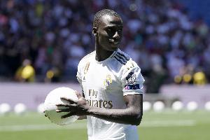 TA：費蘭-門迪本周將參加皇馬部分訓(xùn)練，但距離復(fù)出仍需幾周時間