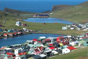 “漁夫”在世界盡頭寫下綠茵童話：法羅群島跳動(dòng)百年的足球心臟