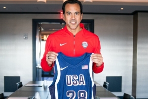 美國男籃官宣：斯波爾斯特拉擔(dān)任國家隊男籃主教練！