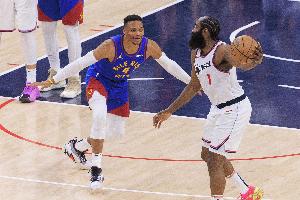 替補(bǔ)&底薪&季后賽希望渺茫！結(jié)局已注定 威少為何還愿意去國(guó)王？