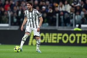 洛卡特利：我對(duì)球隊(duì)的表現(xiàn)感到生氣，對(duì)陣皇馬我們會(huì)有所調(diào)整