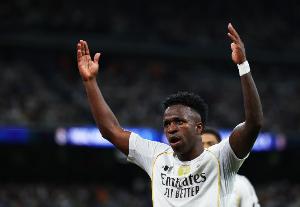 造紅梅開二度！維尼修斯單場制造兩張紅牌，近年第四人