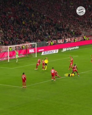 后衛(wèi)我也能踢！中鋒凱恩回追倒地滑鏟，成功封堵F-席爾瓦射門