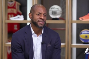 一哥：當(dāng)然想在中國投資 整個(gè)美國才3.5億人 中國籃球迷就有3億