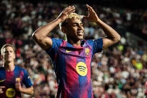 18歲100天！亞馬爾成為歐冠歷史達(dá)到25次出場(chǎng)里程碑的最年輕球員