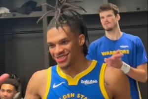 成熟的新秀！勇士56順位菜鳥威爾-理查德被獎(jiǎng)勵(lì)比賽用球！