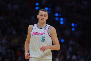 約維奇：我希望能先發(fā)出場 但無論如何我都理解斯波的決定