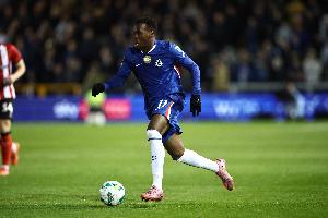 吉滕斯：我和切爾西全隊的表現(xiàn)都很好，需要努力多進球增加凈勝球