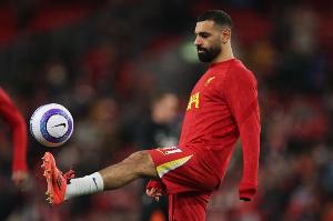 斯洛特談薩拉赫替補(bǔ)：這是個(gè)艱難的決定，每次挑首發(fā)我都覺得很難