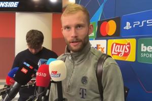 左右后衛(wèi)互換位置！萊默爾：教練安排時(shí)我也不懂，他說(shuō)是戰(zhàn)術(shù)原因