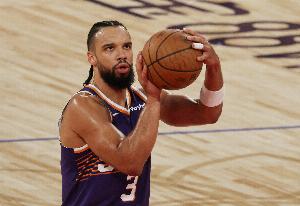 林葳：教練說狄龍是他唯一帶過身高比臂展長的 他一定付出了很多