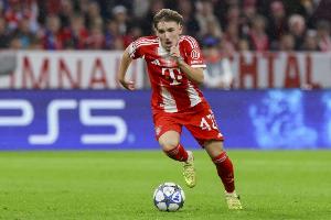 凱恩評價17歲卡爾：他是夢幻般的球員，只要保持努力未來不可限量