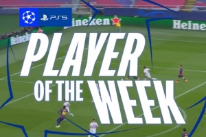 上演巴薩生涯首個(gè)帽子戲法！歐冠官方：費(fèi)爾明當(dāng)選本輪最佳球員