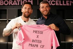 底薪保持不變！梅西新合同基礎(chǔ)年薪仍是1200萬(wàn)美元，僅次于孫興慜