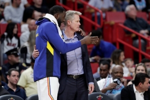 科爾：鄧肯也沒法像追夢一樣去防擋拆 后者是獨(dú)一無二的