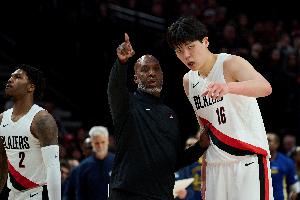 比盧普斯對自己的要求？楊瀚森：在場上大聲溝通 好好學(xué)英語