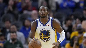 中規(guī)中矩！庫(kù)明加7中4拿到16分8板3助2斷