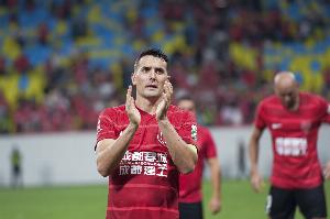 周定洋發(fā)文：還有兩場比賽180分鐘，我們一起戰(zhàn)斗到最后一秒！