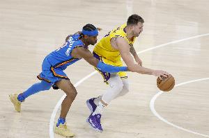 開賽至今有13人場(chǎng)均30+ 東契奇46分領(lǐng)跑 SGA40分 庫(kù)里33.3分