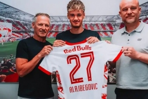 天空：曼聯(lián)、切爾西、波爾圖關注薩爾茨堡18歲前鋒阿拉杰貝戈維奇