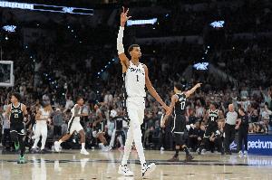 追夢：健康是唯一能阻止文班的東西 他用表現(xiàn)宣告自己現(xiàn)在就要MVP