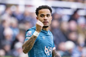 太陽報：小克魯伊維特三個月內(nèi)兩次超速，被禁止駕駛六個月+罰款