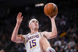 落選秀→最強(qiáng)三當(dāng)家！3次絕殺&本季1394萬 里夫斯未來該拿多少？