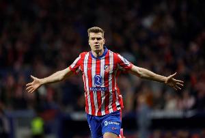 馬卡：瑟爾洛特持續(xù)低迷，他在冬窗前的表現(xiàn)將決定他在馬競的未來