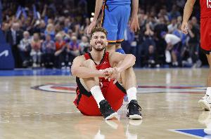 烏度卡：申京從歐錦賽的表現(xiàn)中獲得了信心 他樂于傳球無所不能