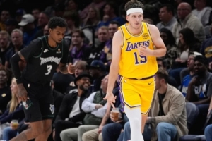 里夫斯絕殺；火箭連勝；弗拉格的成人禮？