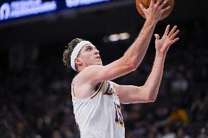 5年2.4億頂薪在招手！詹東不在里夫斯場均40+6+10+3斷+180俱樂部