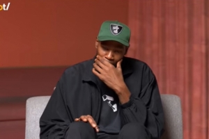 你整天都在打球哪來的時間刷推特？杜蘭特：只需要幾秒鐘啊