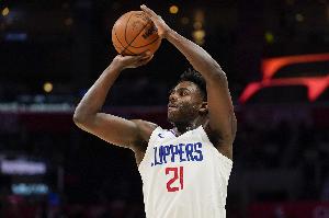 Scotto：快船將拒絕執(zhí)行科比-布朗26-27賽季價(jià)值479萬(wàn)球隊(duì)選項(xiàng)