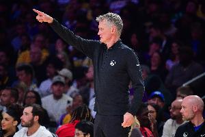 科爾：在這個聯(lián)盟里人人都能打球 說實話這場失利我并不意外！