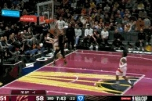 功力還在！鮑爾搶斷一條龍上籃&加長三分回應(yīng)球