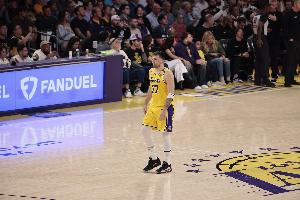 連續(xù)缺席三場比賽！東契奇：打森林狼第二節(jié)被撞導致小腿挫傷