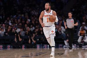 有點撐不??！布倫森上半場14中6得14分2板3助 三分5中2